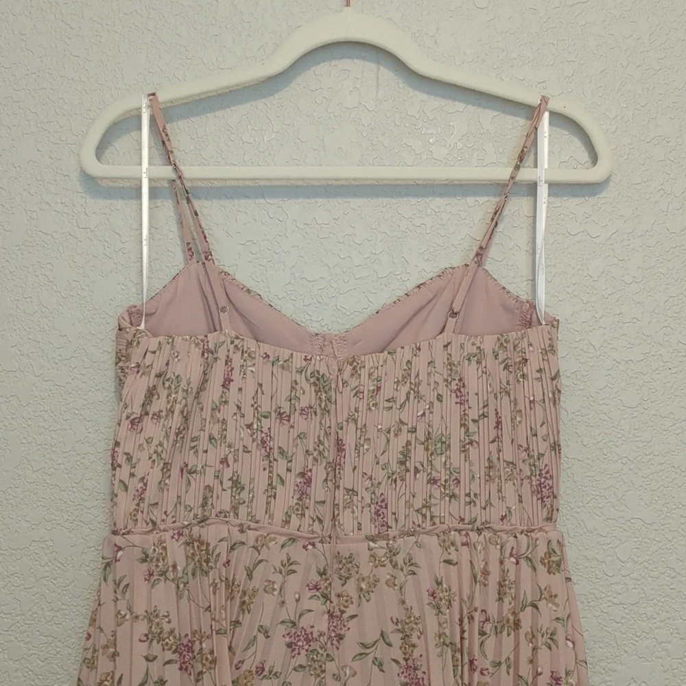 Lulu's Cascading Crush blush pink floral tiered sleeveless bustier midi dress - Picture 9 of 12